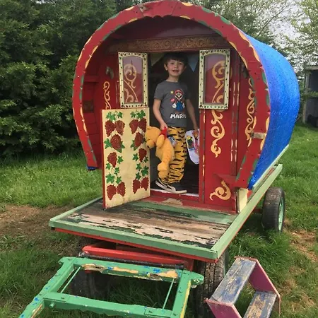 Campismo de Luxo The Country Shack Rosie