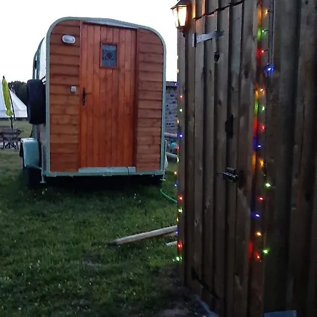 The Country Shack Rosie Campismo de Luxo