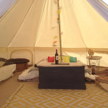 Campismo de Luxo The Country Shack Rosie